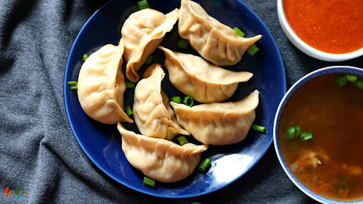Steamed Chicken Momos